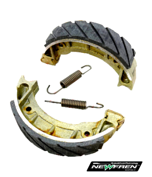 Spezial Bremsbacken Newfren geschlitzt vorne 105 x 20 mm Bremsbelag Ciao Bravo Vespa SI